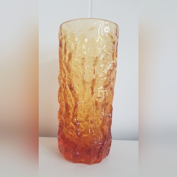 1970s Whitefriars Bark Vase in Gold FLC - Picture 8 of 8